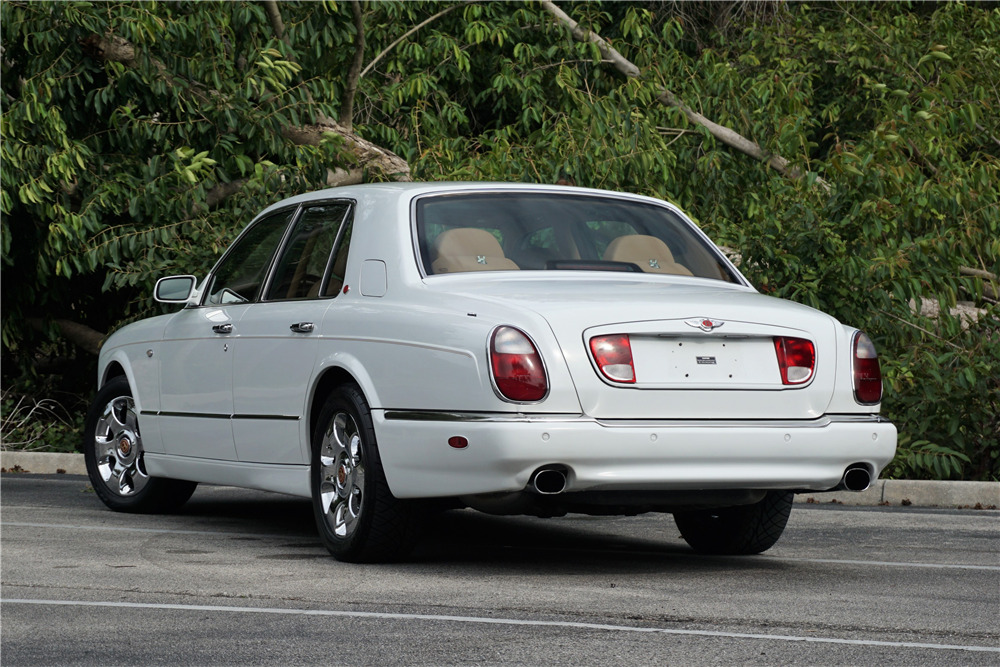 2000 BENTLEY ARNAGE - Rear 3/4 - 220478