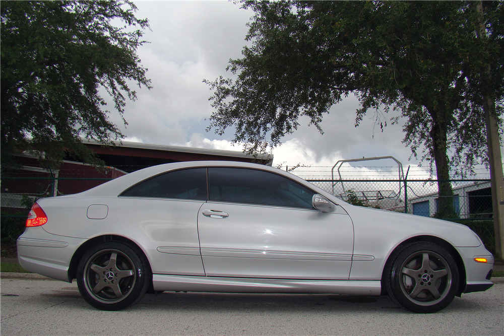 2003 MERCEDES-BENZ CLK500 - Side Profile - 220531