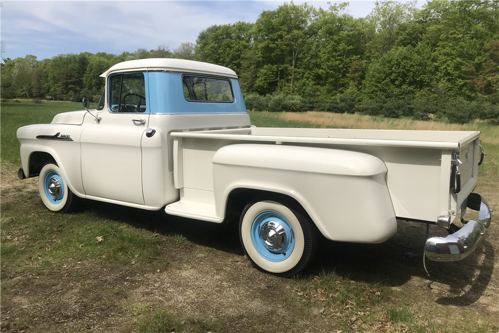 1958 CHEVROLET APACHE PICKUP - Rear 3/4 - 220565