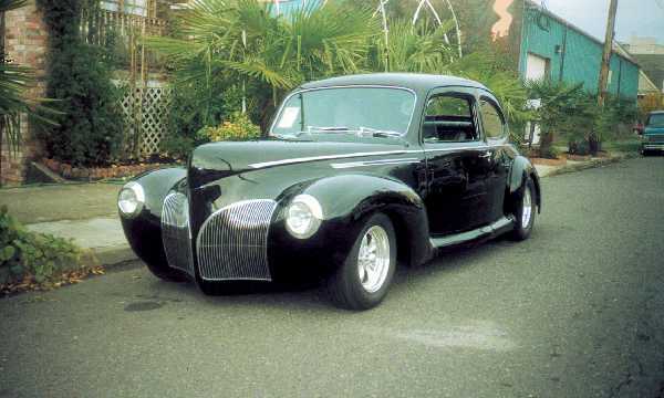1940 LINCOLN ZEPHYR HOT ROD - Front 3/4 - 22093