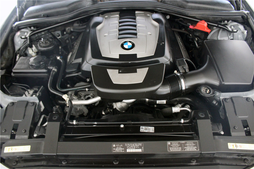 2007 BMW 650i CONVERTIBLE - Engine - 221102