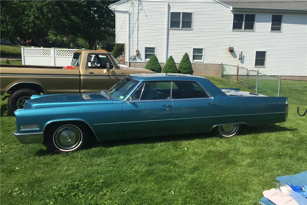 1966 CADILLAC DE VILLE - Side Profile - 221184