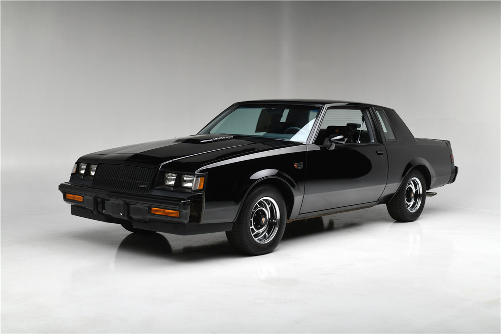 1987 BUICK GRAND NATIONAL - Front 3/4 - 221801