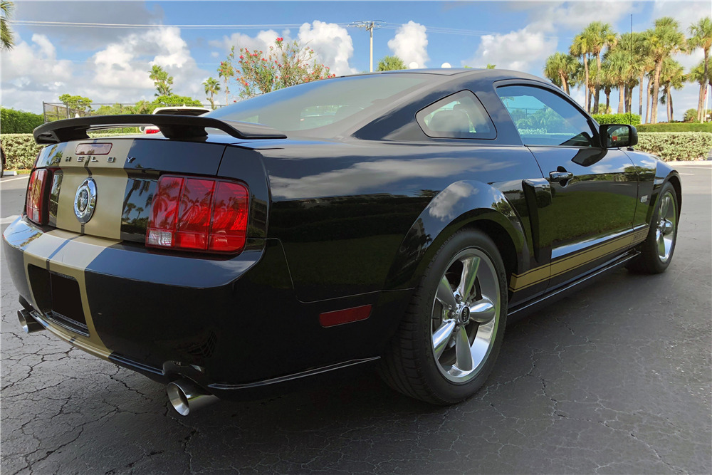 2006 FORD SHELBY GT-H MUSTANG - Rear 3/4 - 221803