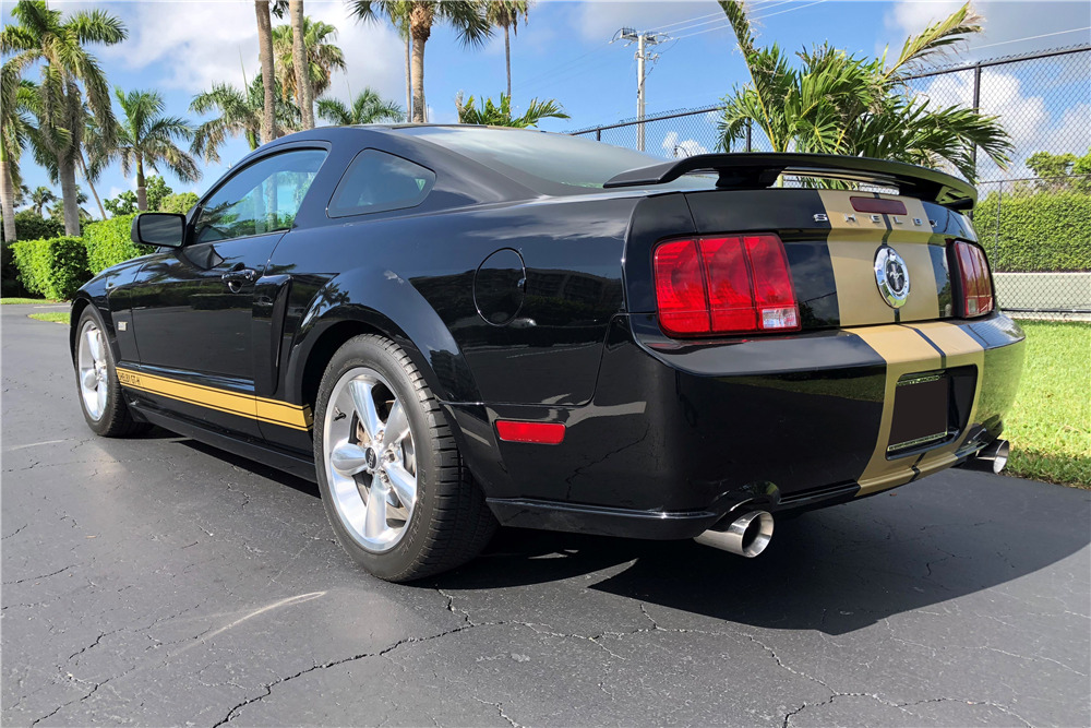 2006 FORD SHELBY GT-H MUSTANG - Side Profile - 221803
