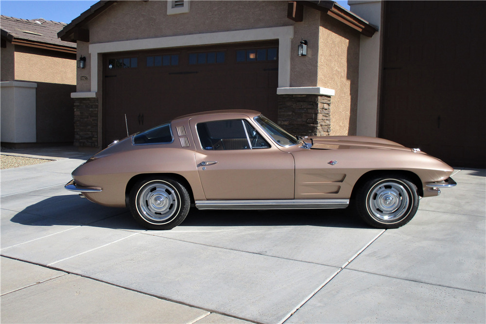 1964 CHEVROLET CORVETTE 327/300 - Side Profile - 221936