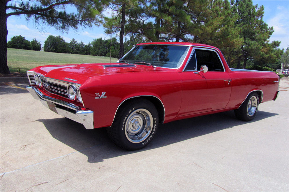 1967 CHEVROLET EL CAMINO - Front 3/4 - 222001