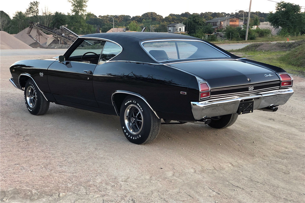 69 Chevelle Rear View 1969 CHEVROLET CHEVELLE - Rear 3/4 - 222038