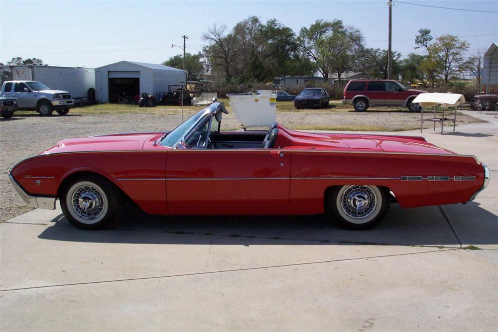 1962 FORD THUNDERBIRD ROADSTER - Side Profile - 22211