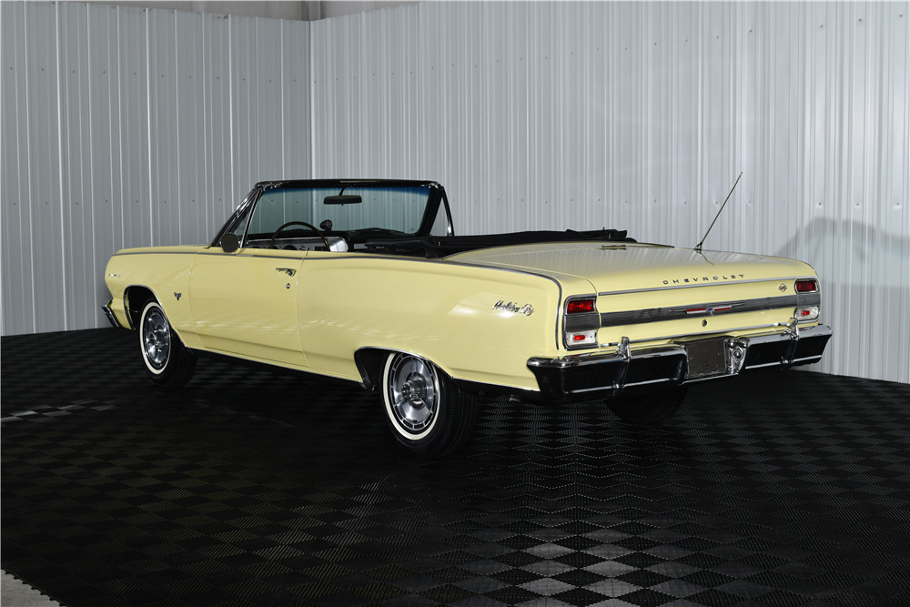 1964 CHEVROLET CHEVELLE MALIBU SS CONVERTIBLE - Rear 3/4 - 222184