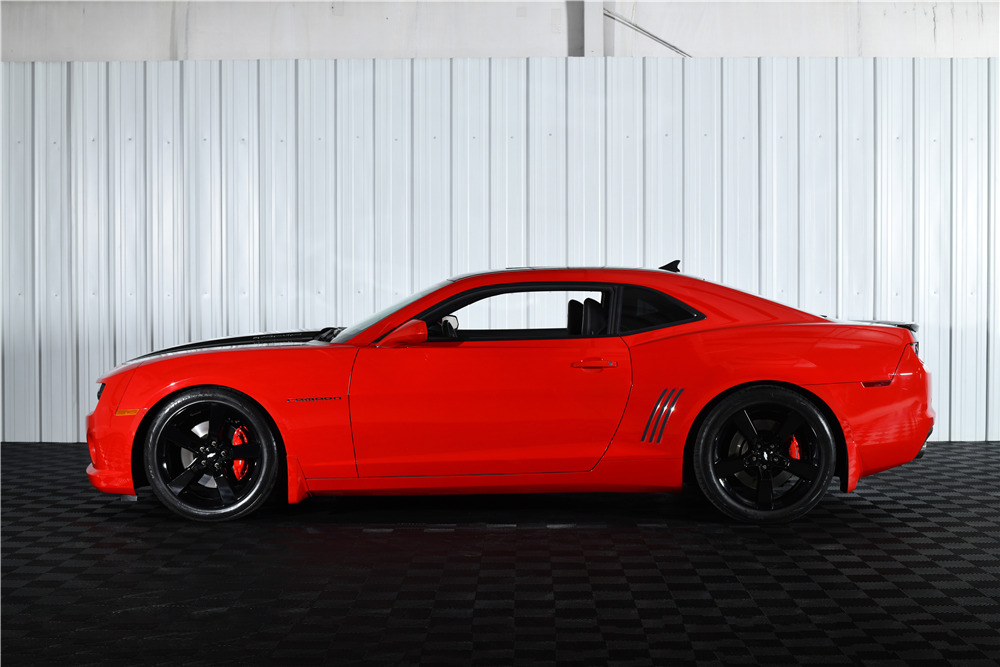 2010 CHEVROLET CAMARO SS CUSTOM COUPE - Side Profile - 222213