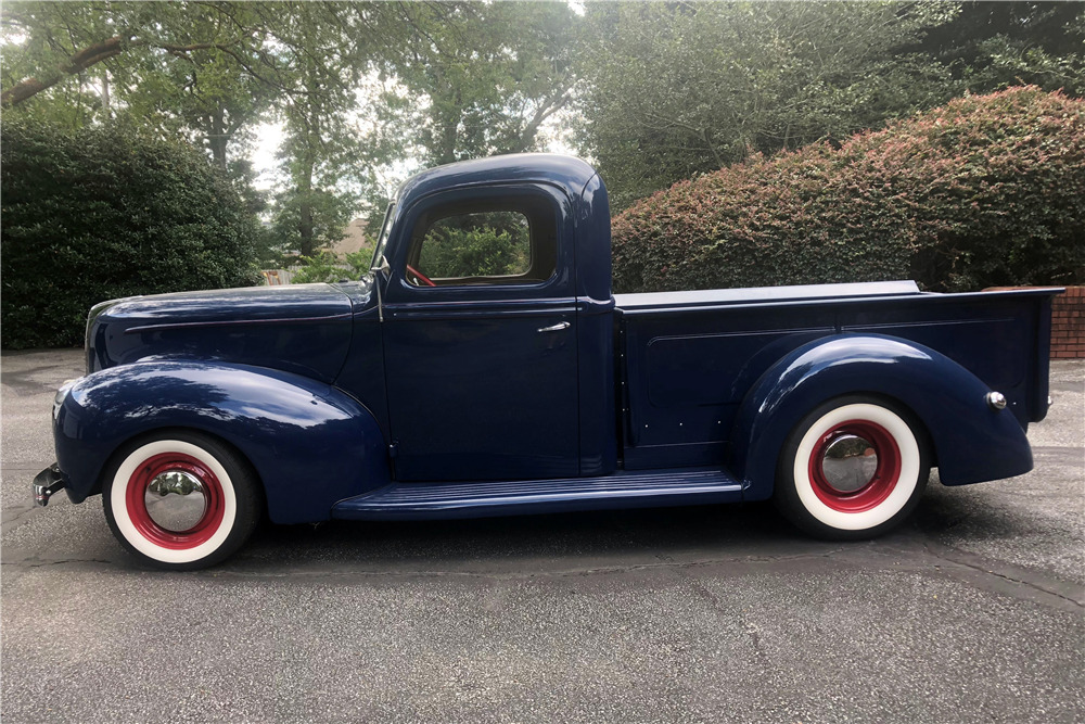 1940 FORD CUSTOM PICKUP - Side Profile - 222325