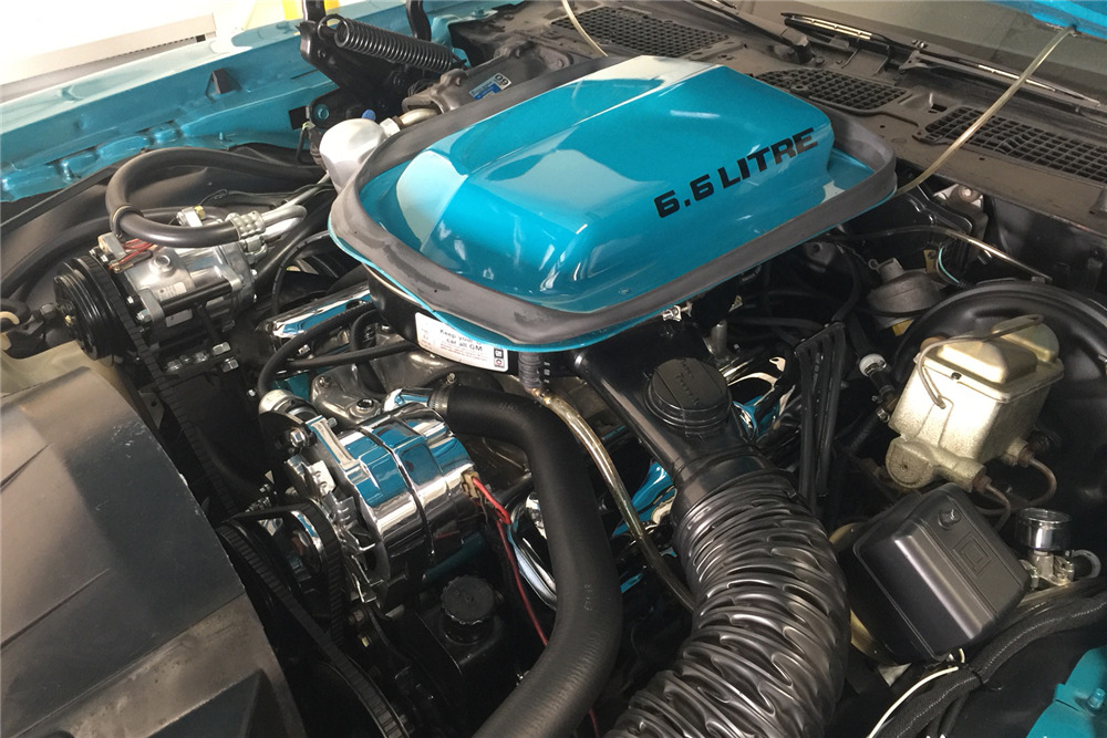 1977 PONTIAC TRANS AM CUSTOM COUPE - Engine - 222354