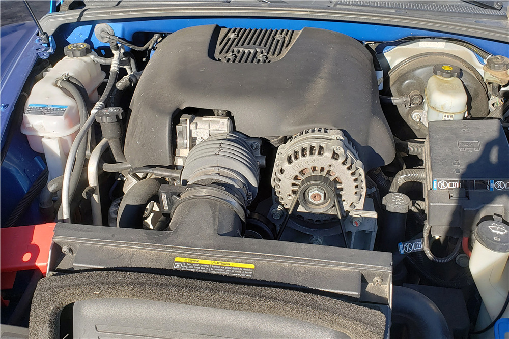 2006 CHEVROLET SSR CONVERTIBLE PICKUP - Engine - 222382