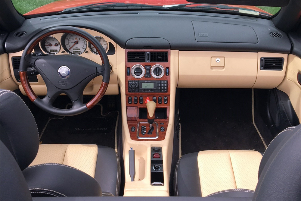 2003 MERCEDES-BENZ SLK320 ROADSTER - Interior - 222442