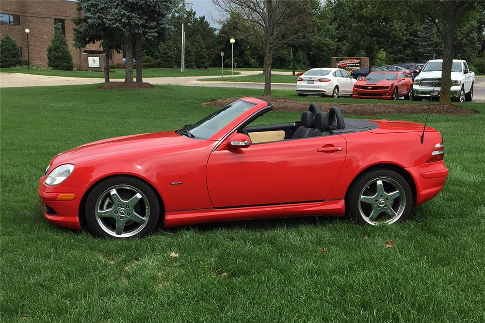 2003 MERCEDES-BENZ SLK320 ROADSTER - Side Profile - 222442