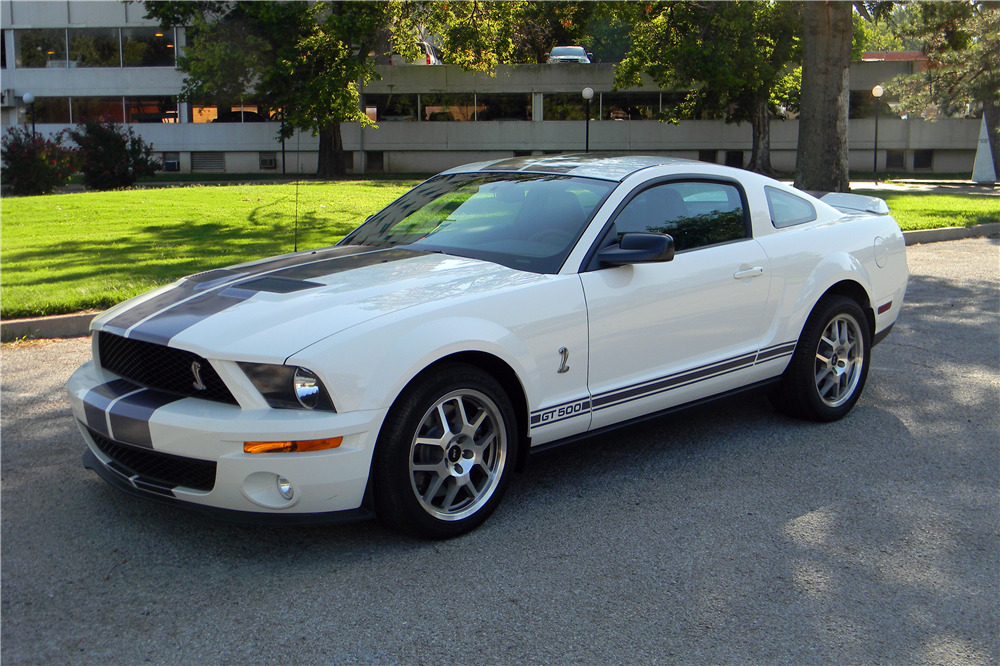 2007 FORD SHELBY GT500 - Front 3/4 - 222688
