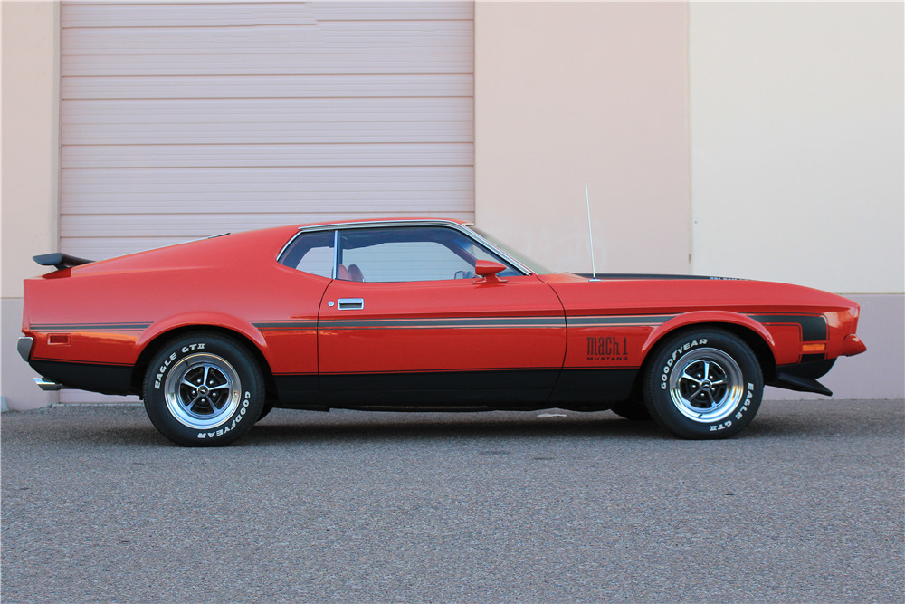 1971 FORD MUSTANG MACH 1 FASTBACK - Side Profile - 222766