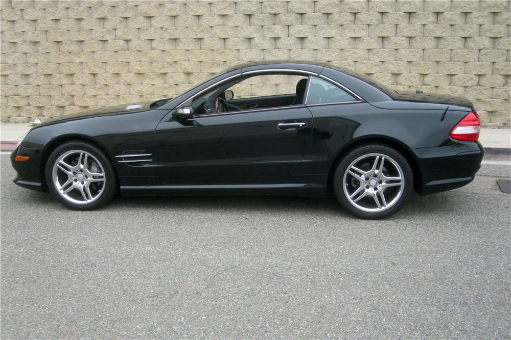 2008 MERCEDES-BENZ SL550 ROADSTER - Side Profile - 222829