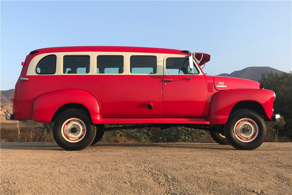 1951 CHEVROLET 3800 CUSTOM PANEL TRUCK - Side Profile - 222956