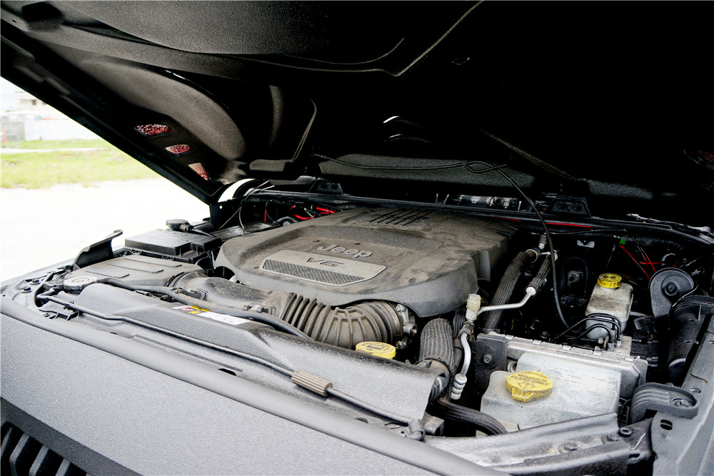 2016 JEEP WRANGLER CUSTOM SUV - Engine - 223280