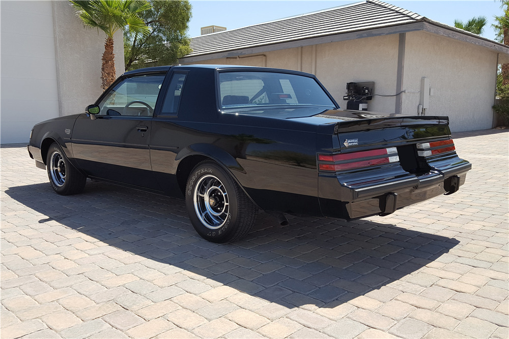 1987 BUICK GRAND NATIONAL - Rear 3/4 - 223298