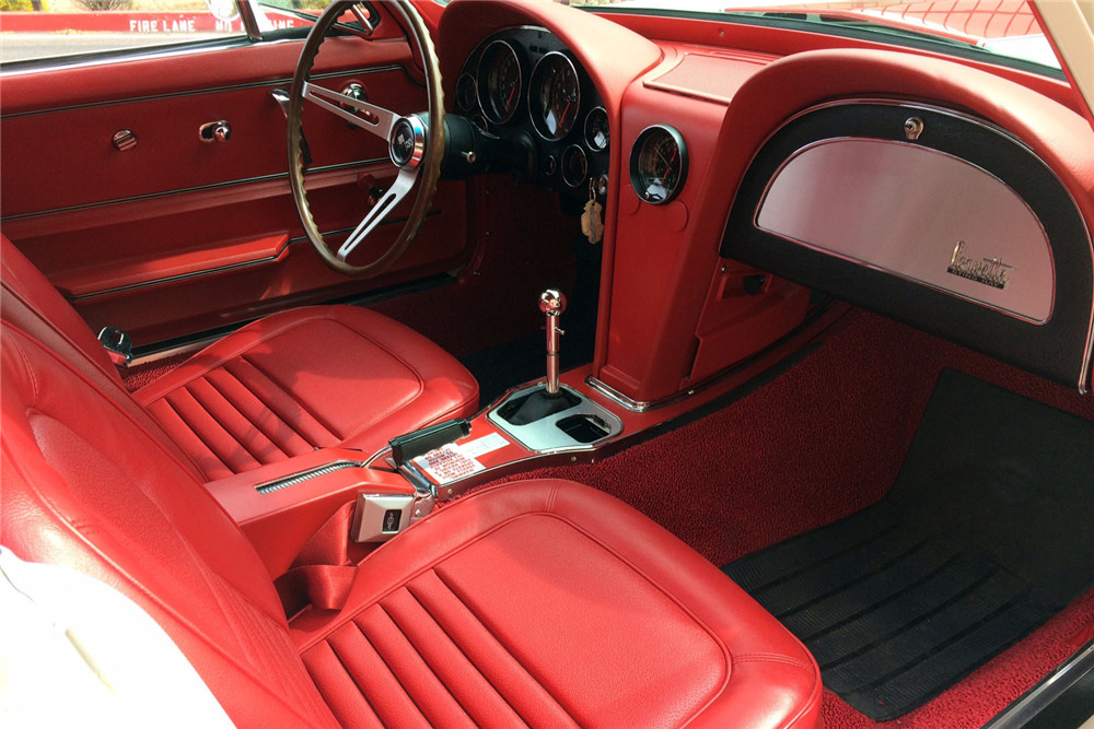 1967 CHEVROLET CORVETTE L88 RE-CREATION  - Interior - 223704