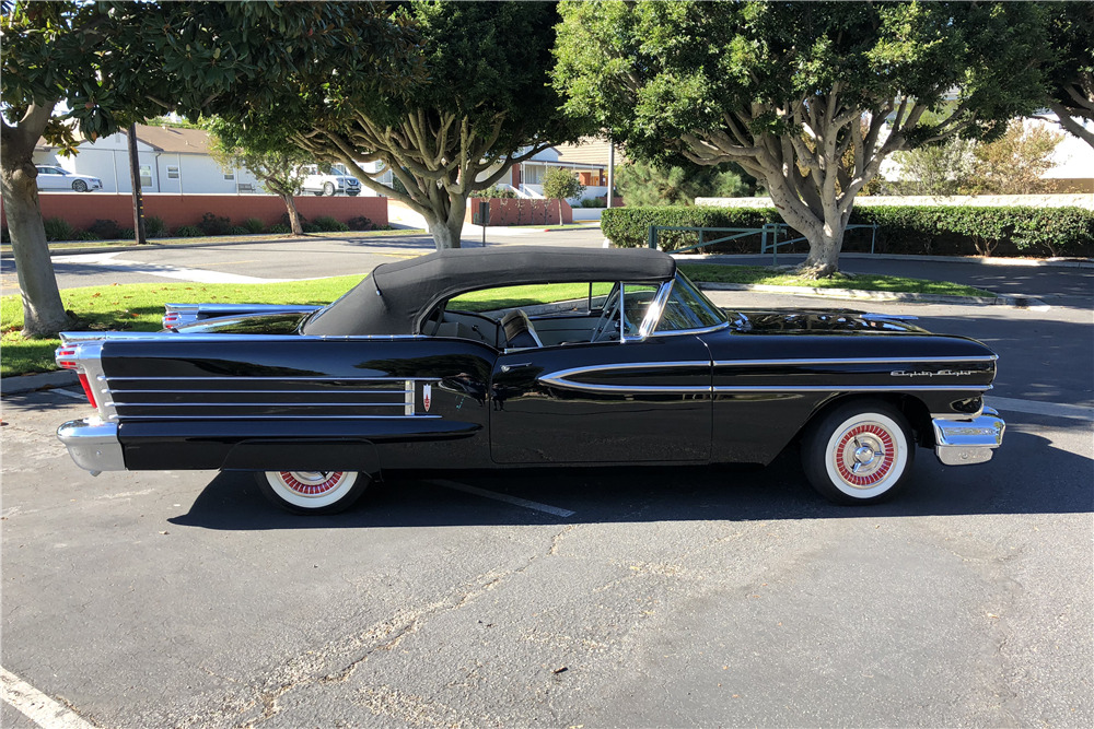 1958 OLDSMOBILE DYNAMIC 88 CONVERTIBLE - Side Profile - 223708