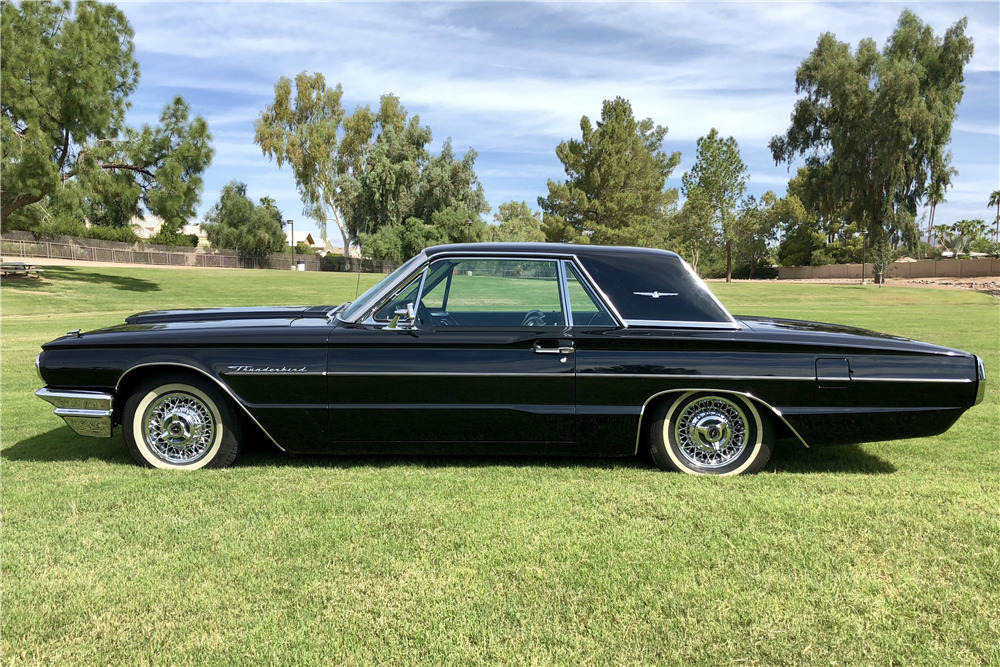 1964 FORD THUNDERBIRD - Side Profile - 224053