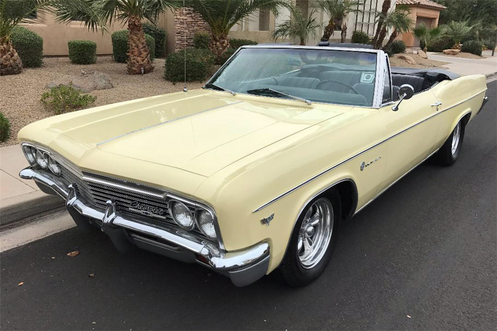 1966 CHEVROLET IMPALA CONVERTIBLE - Front 3/4 - 224057