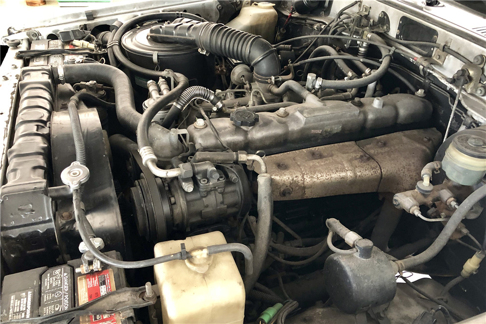 1987 TOYOTA LAND CRUISER HJ60 - Engine - 224080