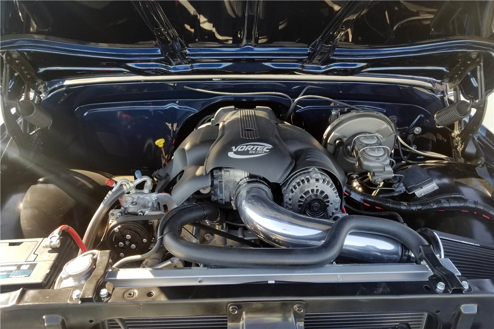1971 CHEVROLET K10 4X4 PICKUP - Engine - 224107