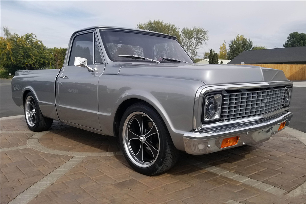 1972 Chevrolet C10 Custom Pickup