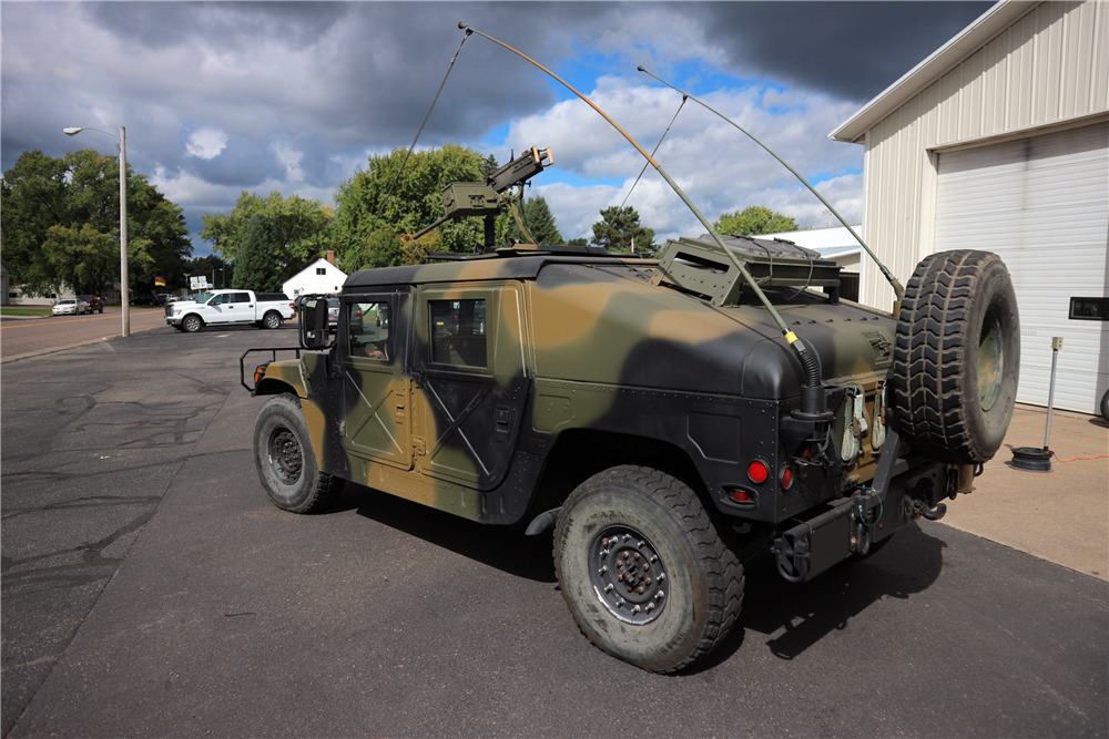 1995 AM GENERAL HUMVEE - Rear 3/4 - 224148
