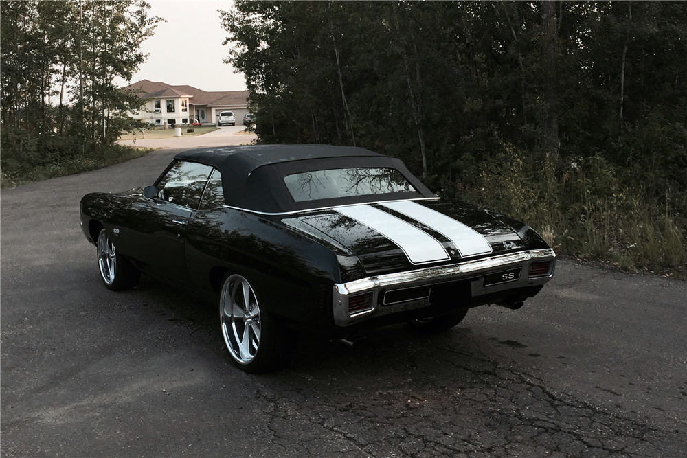 1970 CHEVROLET CHEVELLE SS CUSTOM CONVERTIBLE - Rear 3/4 - 224389