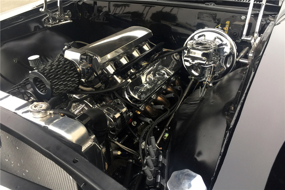 1967 CHEVROLET CHEVELLE CUSTOM CONVERTIBLE - Engine - 224398