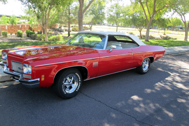 1972 Oldsmobile Delta 88 Royale Convertible