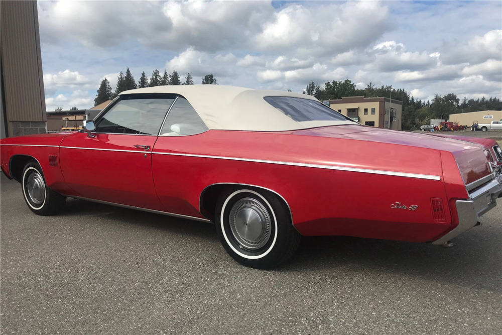 1972 Oldsmobile Delta 88 Royale Convertible