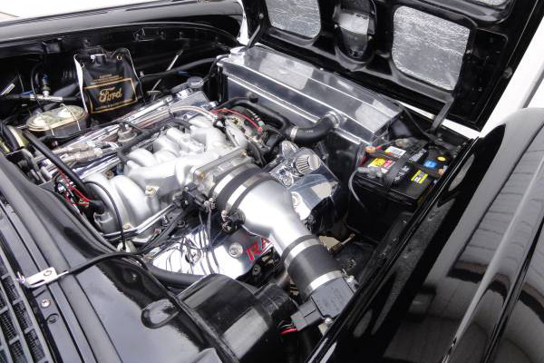 1958 FORD FAIRLANE 500 SKYLINER CUSTOM CONVERTIBLE - Engine - 224434