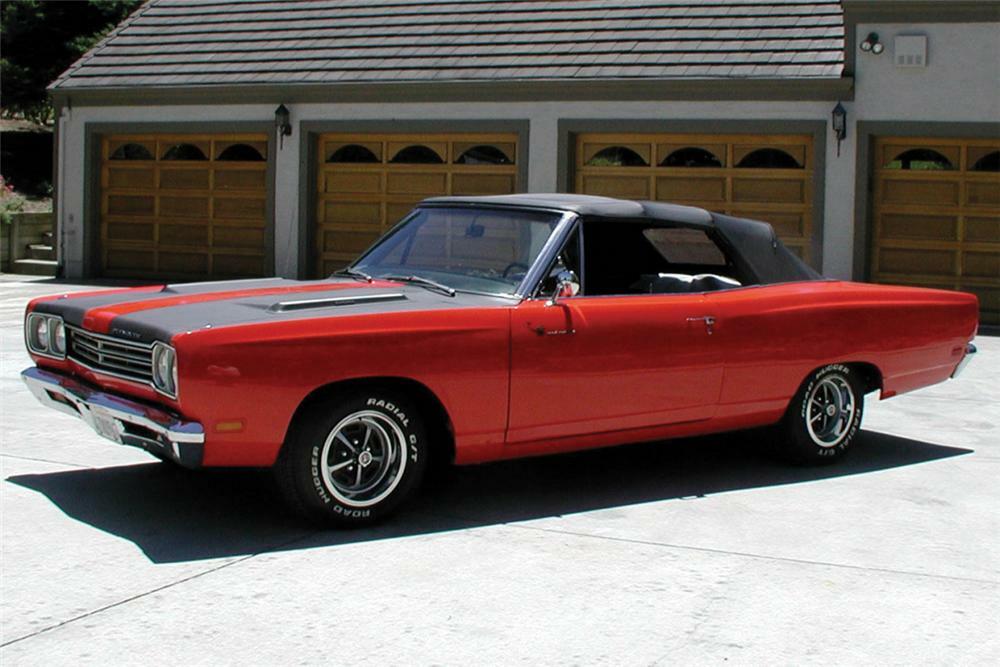 1969 PLYMOUTH ROAD RUNNER CONVERTIBLE - Front 3/4 - 22446