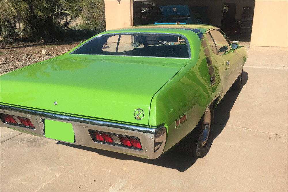 1971 PLYMOUTH ROAD RUNNER - Rear 3/4 - 224466