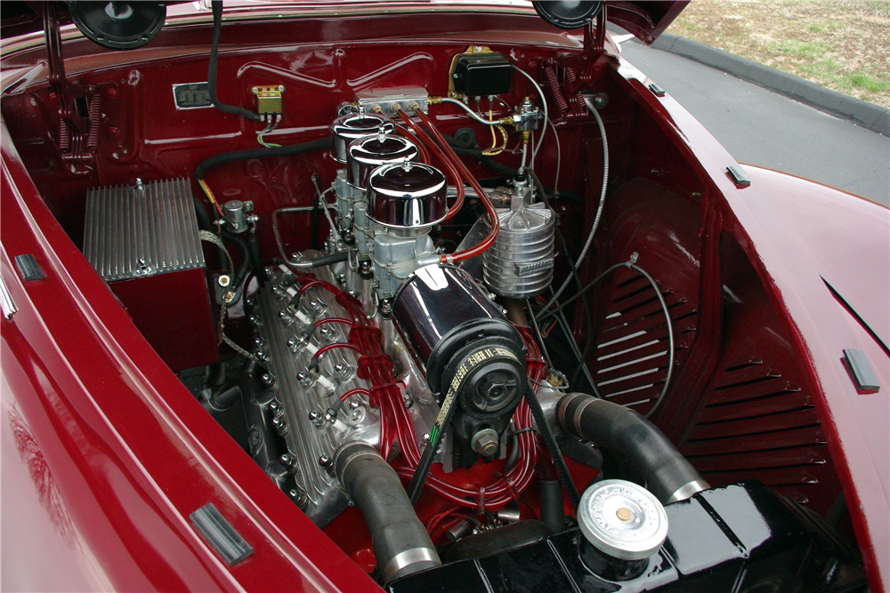 1940 LINCOLN ZEPHYR - Engine - 224469