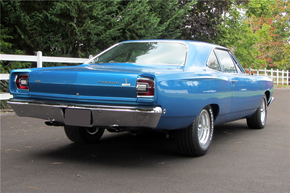1968 PLYMOUTH ROAD RUNNER - Rear 3/4 - 224491