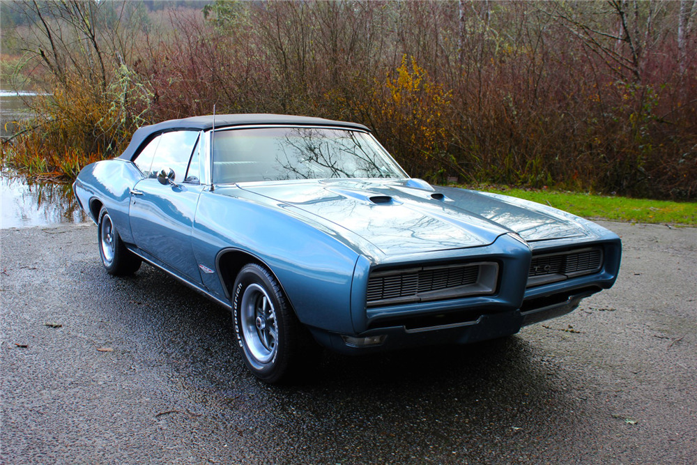 1968 PONTIAC GTO CONVERTIBLE - Front 3/4 - 224505