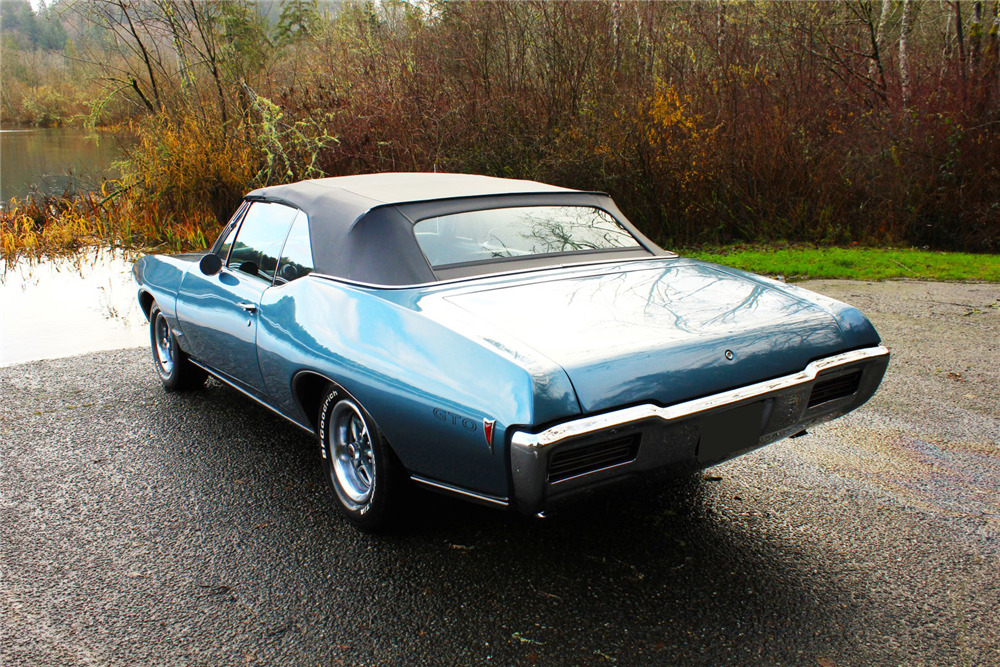 1968 PONTIAC GTO CONVERTIBLE - Rear 3/4 - 224505