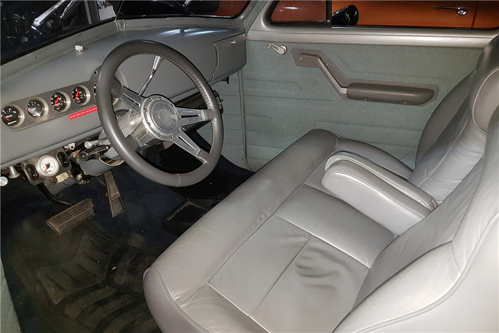 1947 CHEVROLET STYLEMASTER CUSTOM COUPE - Interior - 224521