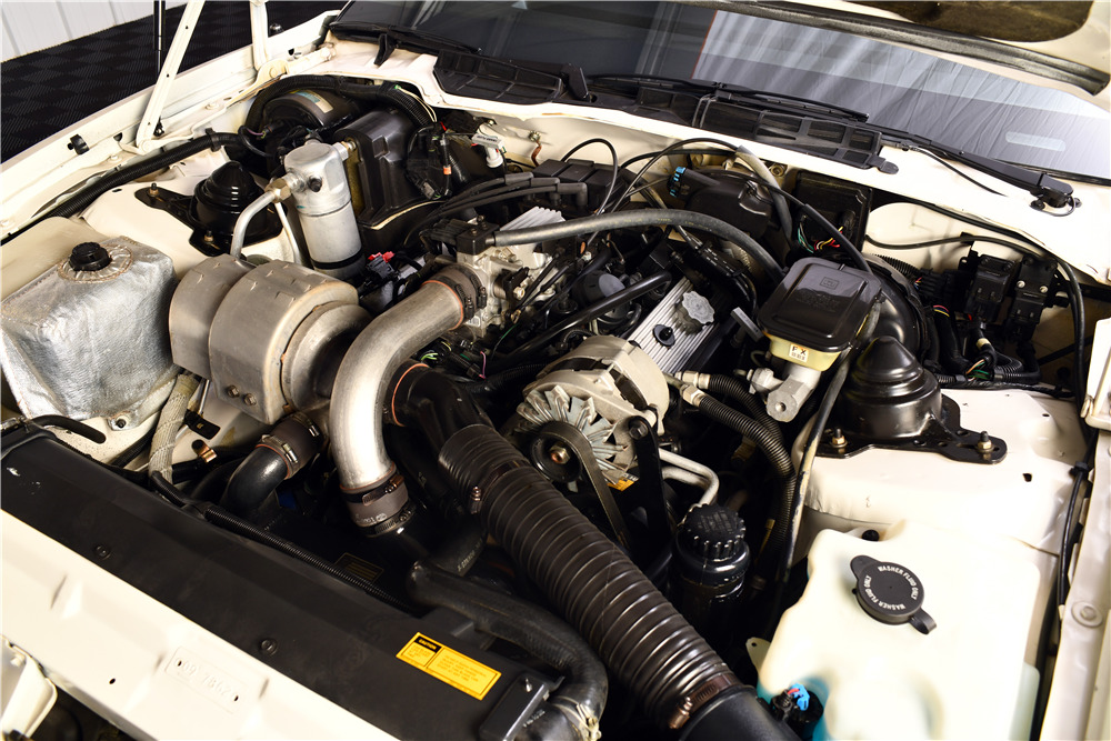1989 PONTIAC FIREBIRD TRANS AM INDY PACE CAR - Engine - 224626