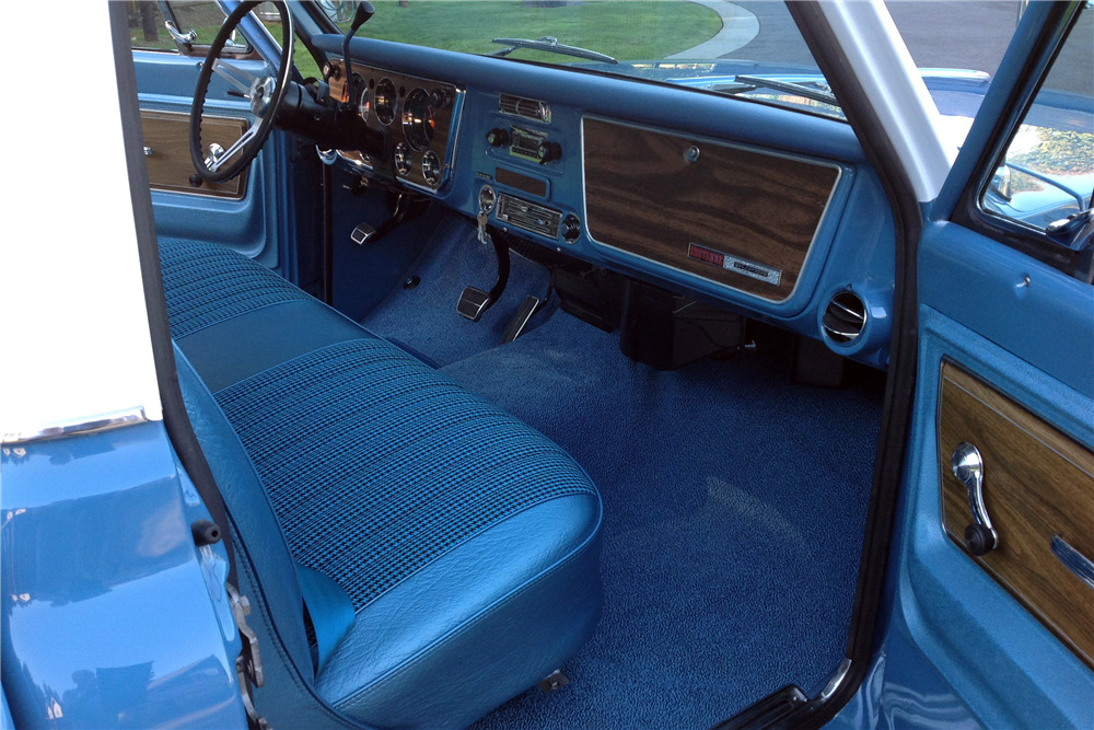 1972 Chevrolet C10 Custom Pickup