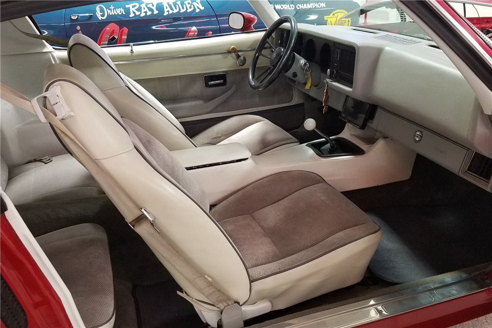 1980 CHEVROLET CAMARO Z/28 - Interior - 224667