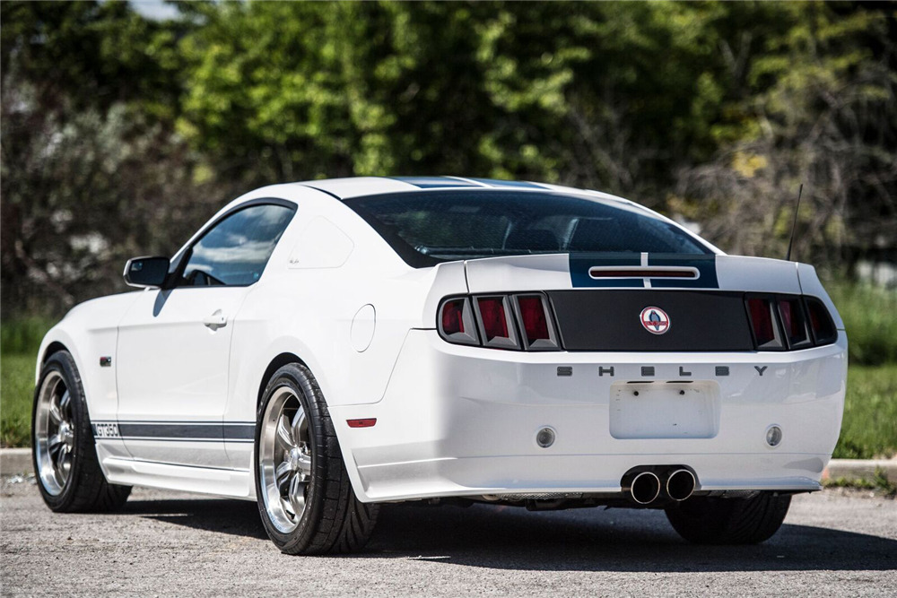 2011 FORD SHELBY GT350R - Rear 3/4 - 224692